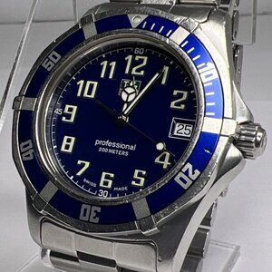 TAG HEUER WM1113 37mm Steel Date Quartz Watch Blue Dial & Bezel & Travel Case
